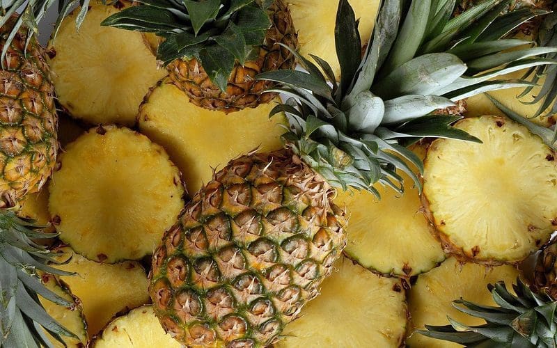 pineapple cut in slices